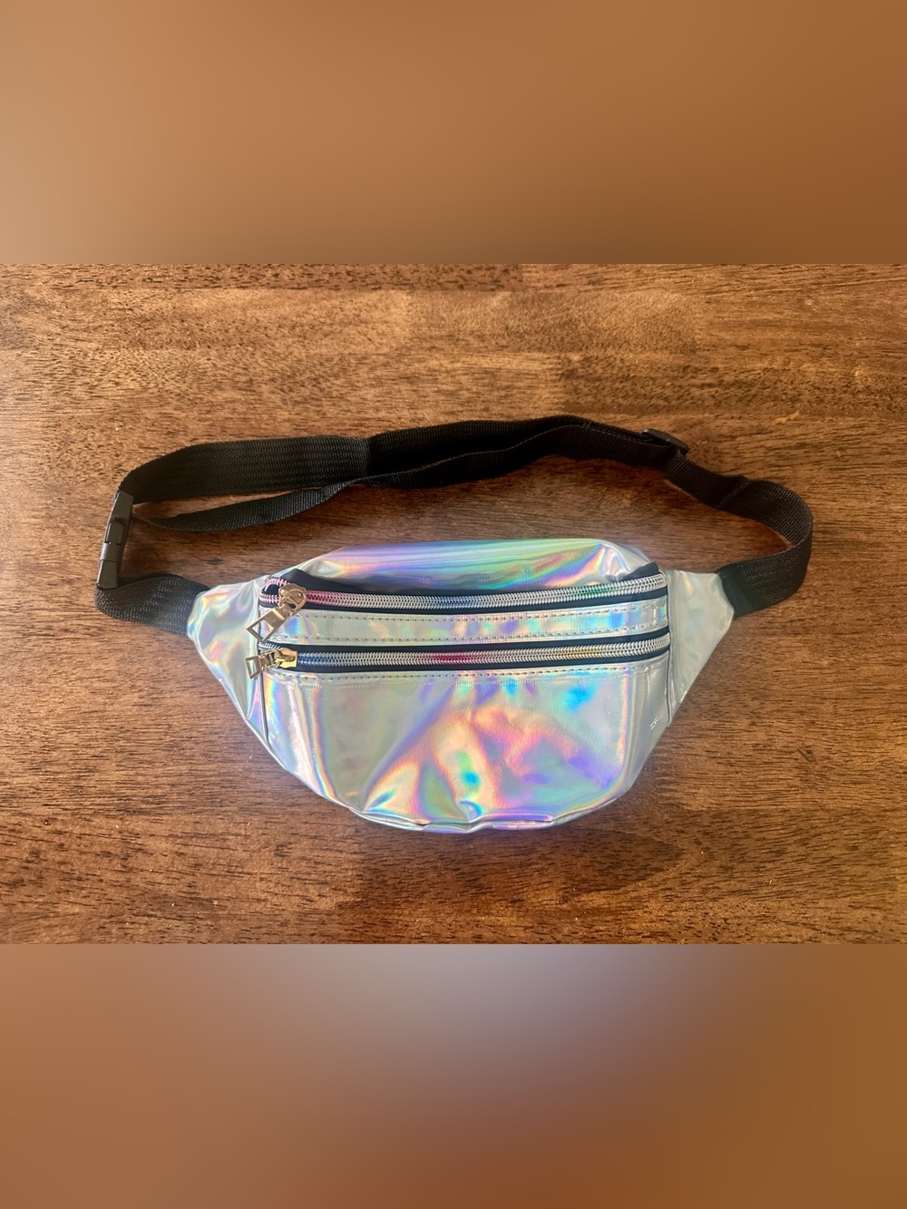 Adjustable 3-Pocket Fanny Pack (Iridescent/Rainbow-Silver)